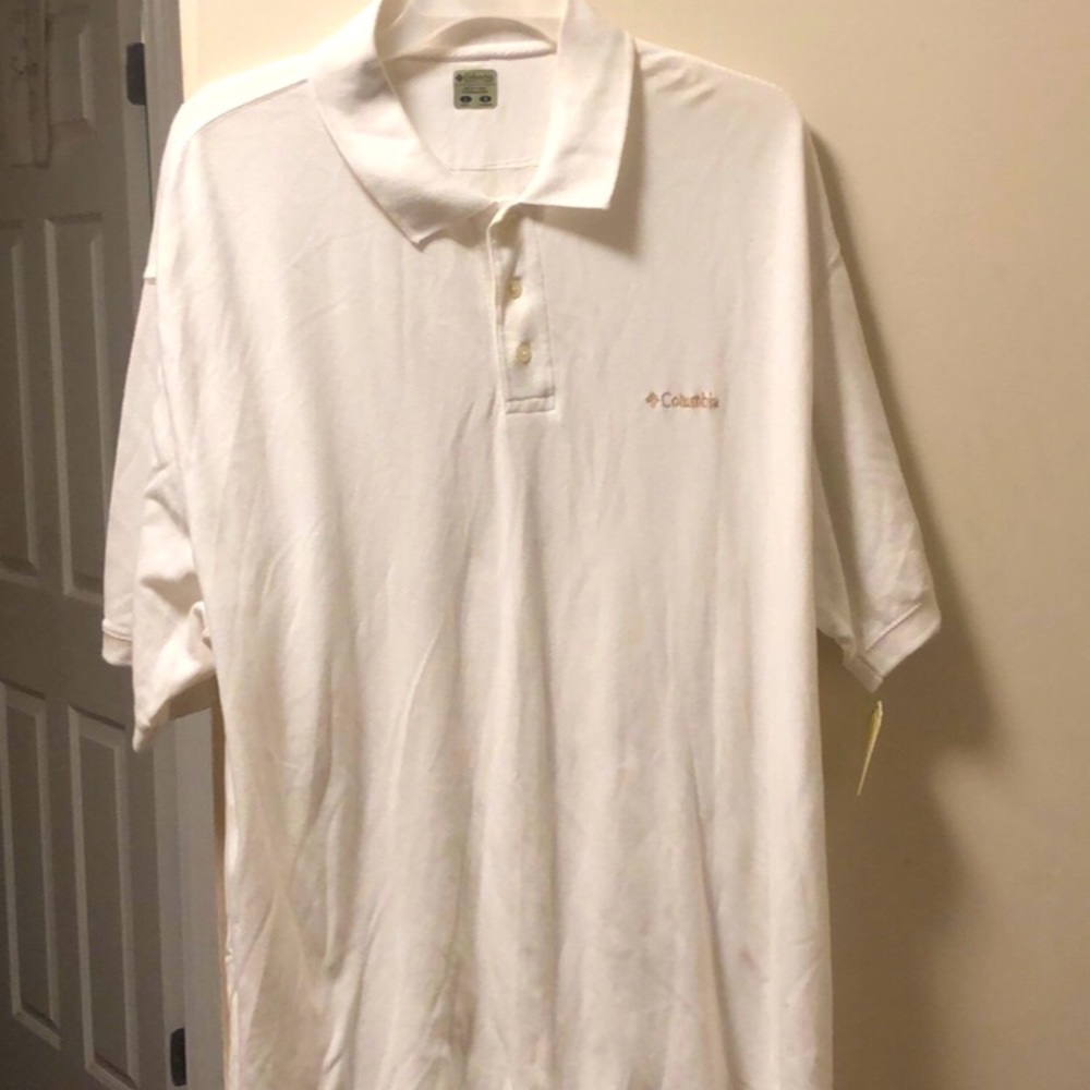 Columbia 3- Button Short Sleeve Polo Shirt